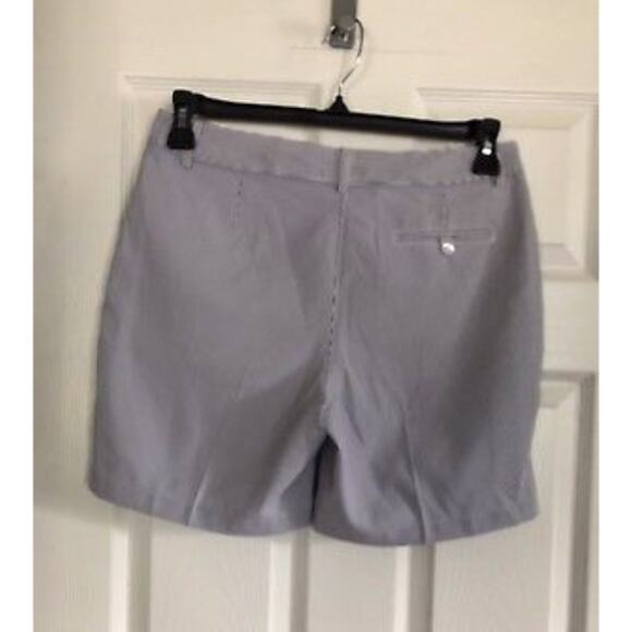 NWT Lady Hagen Essentials Striped Shorts - Size 6 - Picture 2 of 3